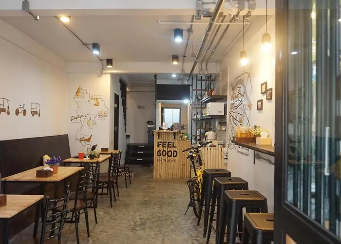 Feel G00d Bangkoknoi H0stel And Cafe * Bangkok